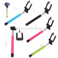 Nuevos productos calientes para 2015 selfie stick, Monopod Built-in Shutter Extensible Handheld Selfie Stick